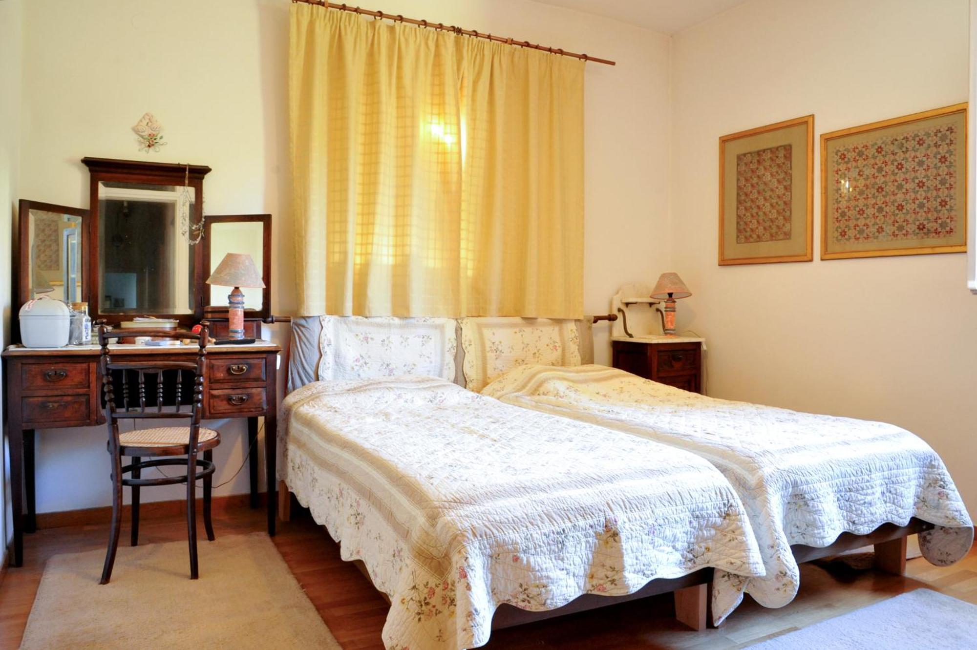 Elegant Stone Mansion In Historic Mystras Apartment Exterior photo